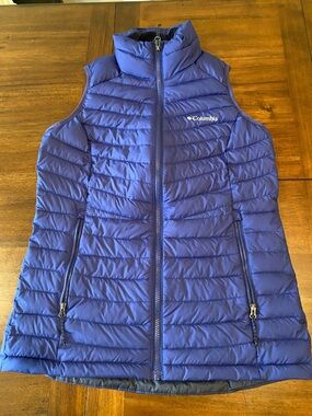 Columbia Women's Navy Quilted Puffer Vest